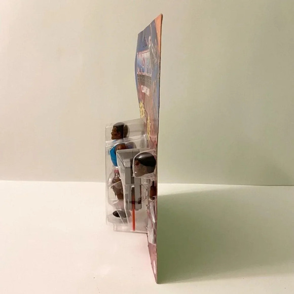 2020 Masters of the Universe Clamp Champ Action Figure MOTU - Picture 8 of 9